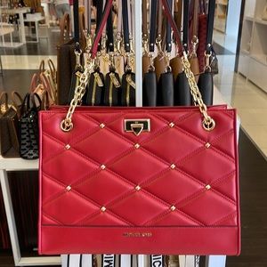 MICHAEL KORS SERENA LARGE EAST WEST CHAIN SHOULDER TOTE CHILI COLOR